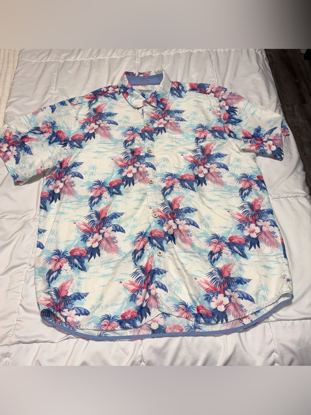 Tommy Bahama Coconut Point Tropical Island Zone Camp Shirt Size XL